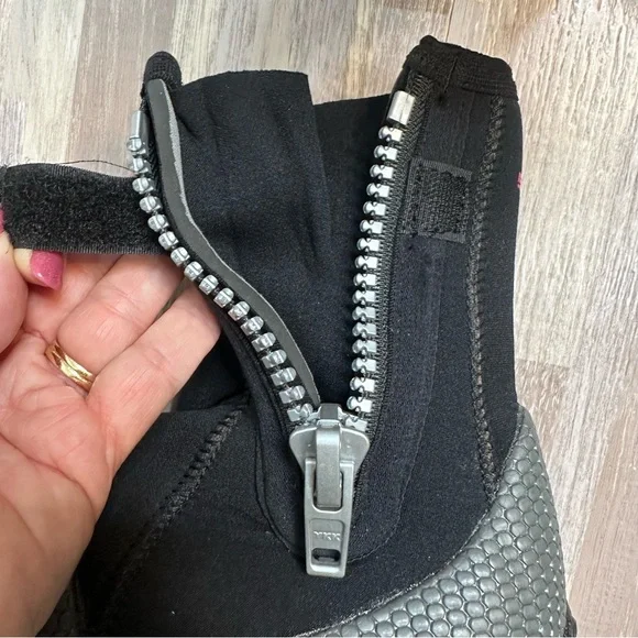 Henderson Thermoprene High Top Dive Boots, Mens Size 8 - Picture 7 of 12